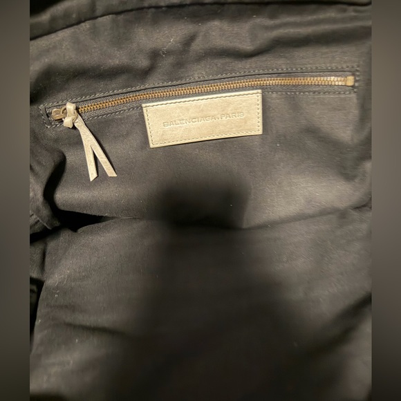 Balenciaga Motocross Classic Bowling Bag | Neutral Lambskin - Picture 4 of 7